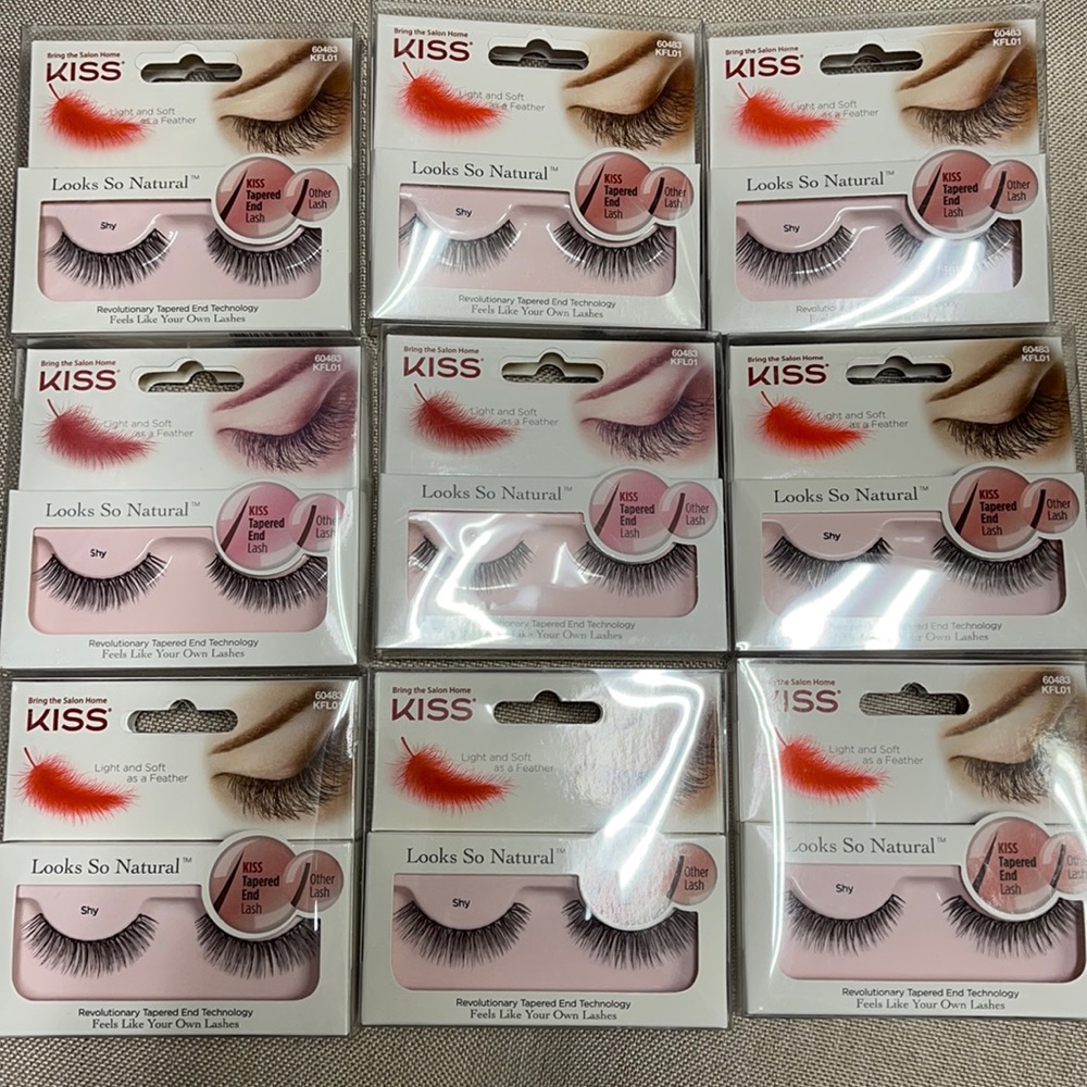 New in box Kiss Falsies False lashes style Shy